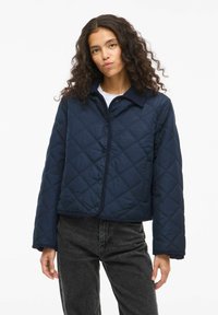 Вельветовая куртка