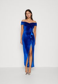 Платье Платье