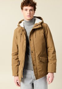 Зимняя куртка