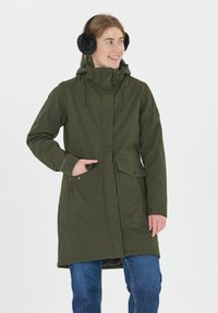 Спортивная куртка