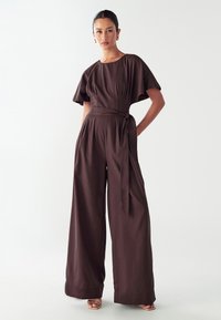 Комбинезон Комбинезон