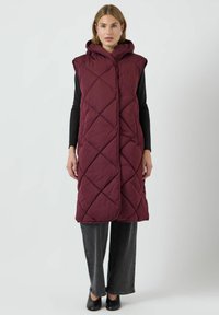 Длинная куртка Длинная куртка