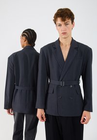 Пиджак Пиджак