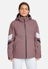 Спортивная куртка