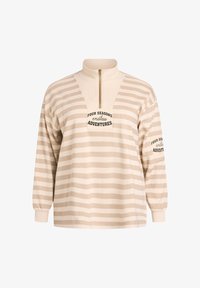 Пуловер в полоску