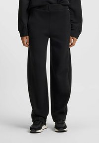 Спортивные штаны Спортивные штаны