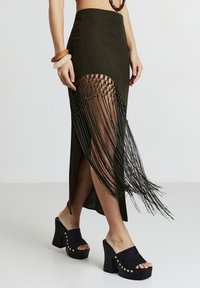 Юбка-карандаш