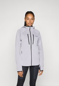 Спортивная куртка