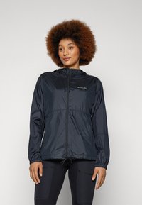 Спортивная куртка