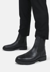 Ботинки челси