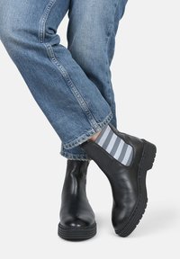 Ботинки челси