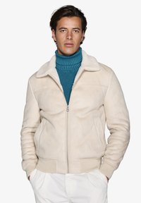 Кожаная куртка