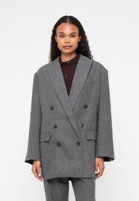 Длинный блейзер Длинный блейзер