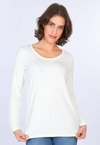 Длинная майка