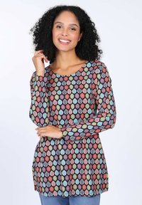 Длинная майка