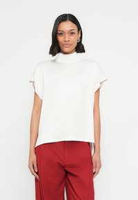 Атласная блузка