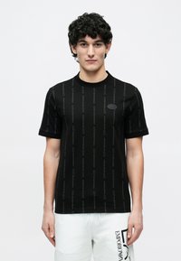 Спортивная майка