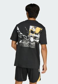 Спортивная майка