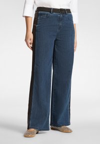 Свободные джинсы