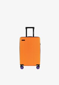 Чемодан на колесах