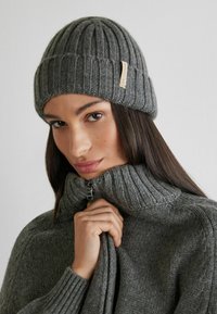 Головной убор