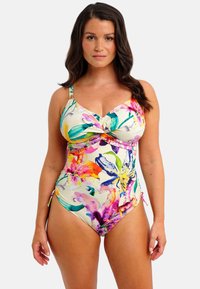 Слитный купальник