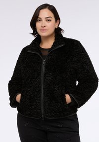 Флисовая куртка