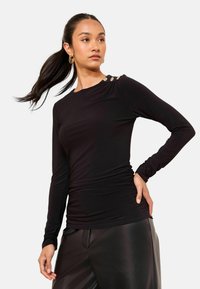 Лонгслив Лонгслив