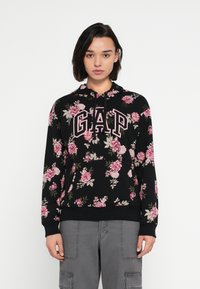 Пуловер с капюшоном