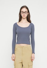 Лонгслив Лонгслив