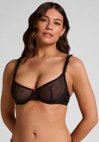 Бюстгальтер