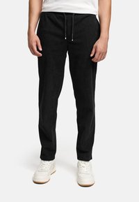 Вельветовые брюки