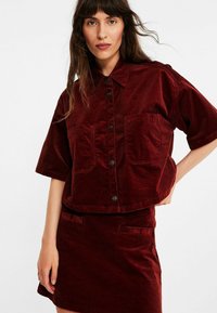 Блузка Блузка