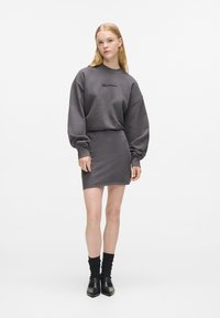 Короткое платье