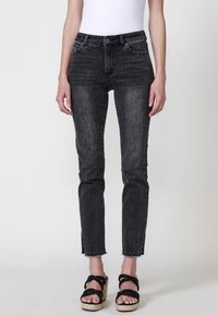 Джинсы Джинсы