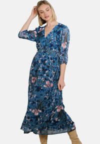 Летнее платье