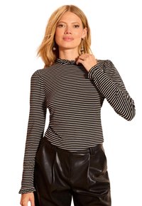 Лонгслив Лонгслив