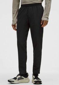 Спортивные штаны Спортивные штаны