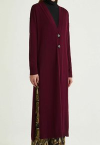 Длинный кардиган