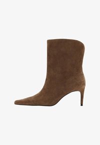 Полусапожки