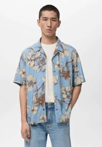 Рубашка с коротким рукавом