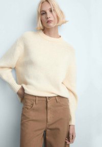 Джинсы Джинсы