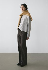 Широкие брюки