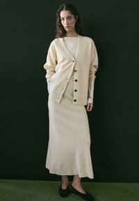 Кардиган Кардиган