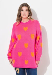 Длинный пуловер