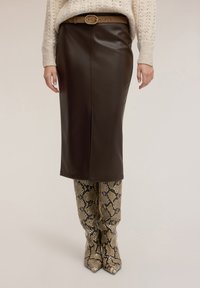 Кожаная юбка