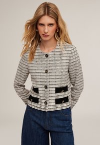 Жаккардовая кофта