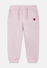 Спортивные штаны