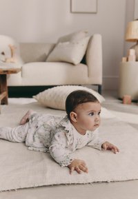 Леггинсы Леггинсы