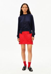 Вязаная кофта